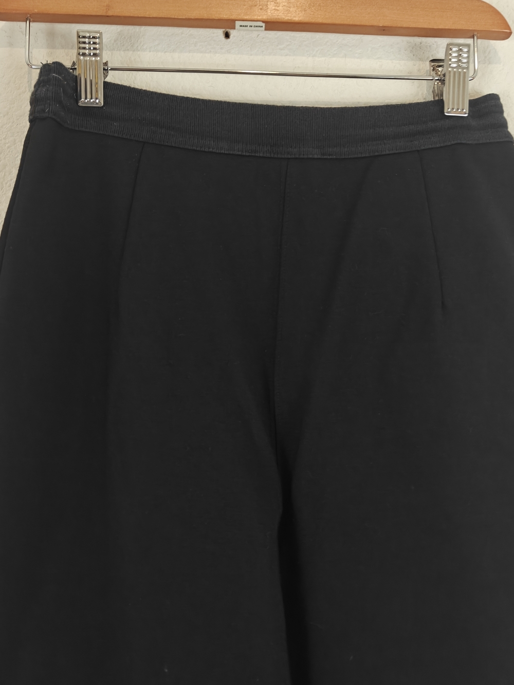 Diesel XS Ultra Wide Leg Cropped Pants Chic Flowy Culottes | Elastic Waist Black - Picture 13 of 16